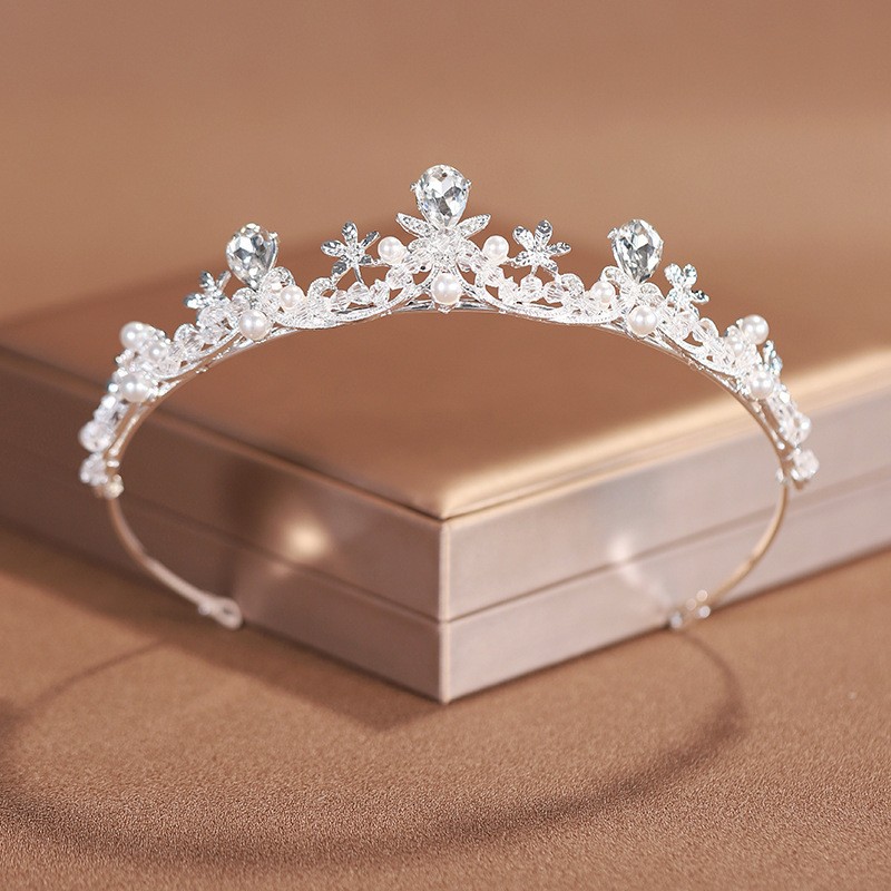 Diadema coroncina argento con perle per bambina