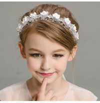 Headband with white flowers